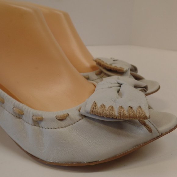 b. makowsky Shoes - B Makowsky "BFEAST" Sz 9 White Leather